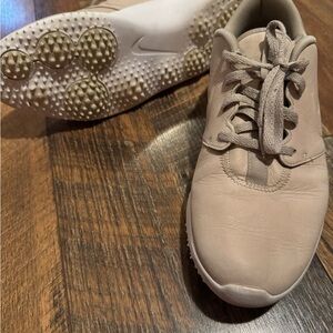 Nike Light Tan Golf Shoes